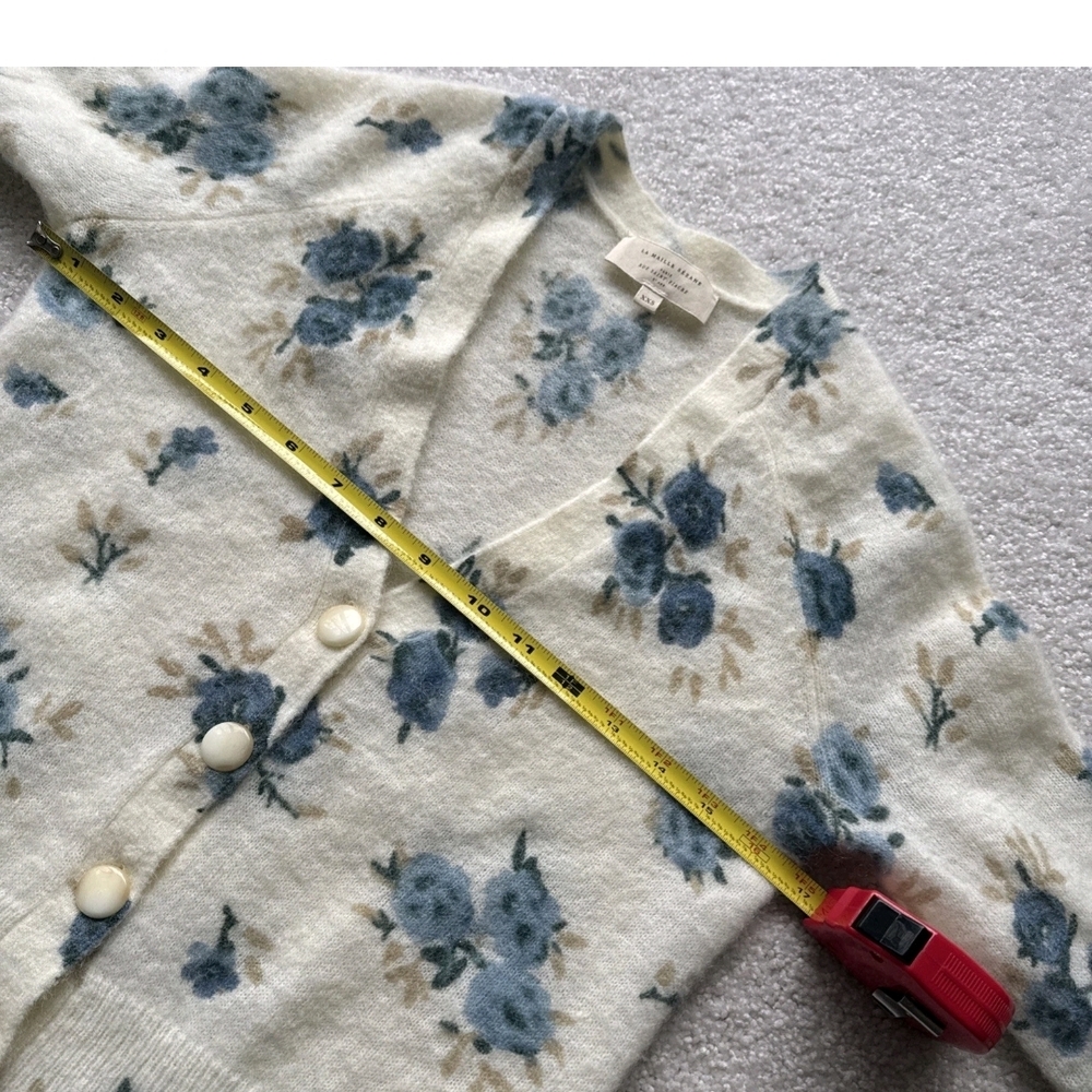 Sezane Floral Cardigan in Cream and Blue - Picture 4 of 7